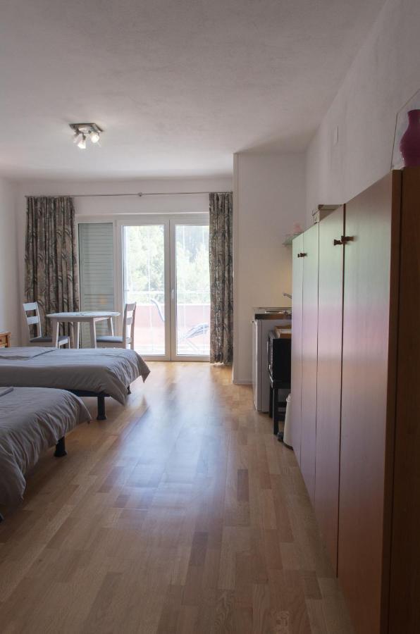 Ferienwohnung Milica Garden Prvic Sepurine Exterior foto