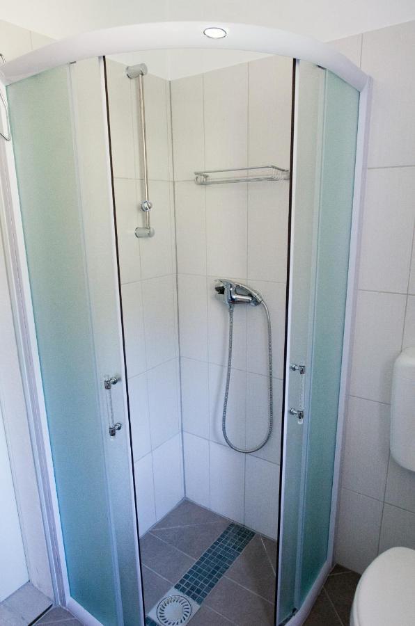 Ferienwohnung Milica Garden Prvic Sepurine Exterior foto